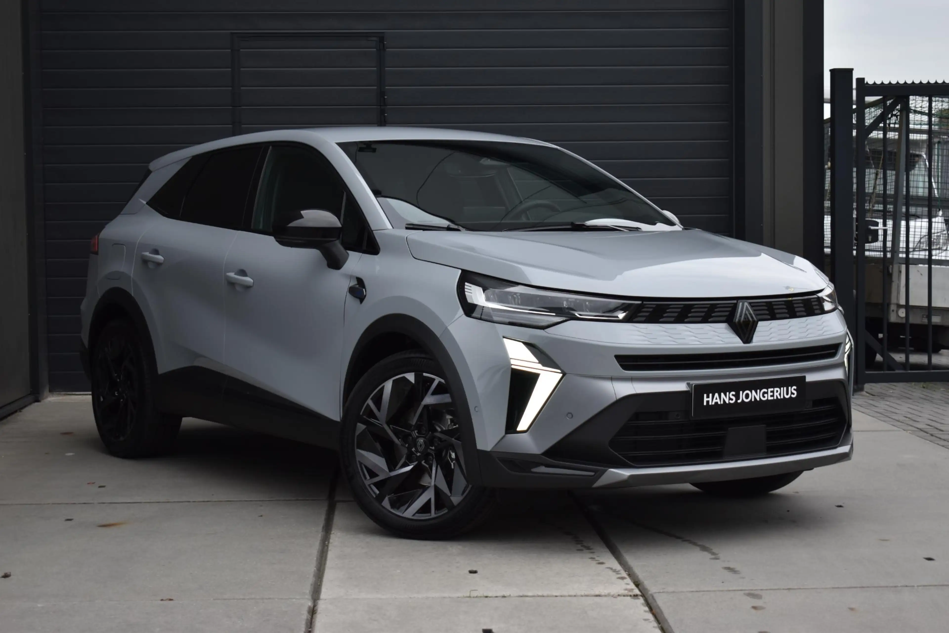 Renault Symbioz E-Tech full hybrid 145 esprit Alpine | STUUR/STOEL — photo 7