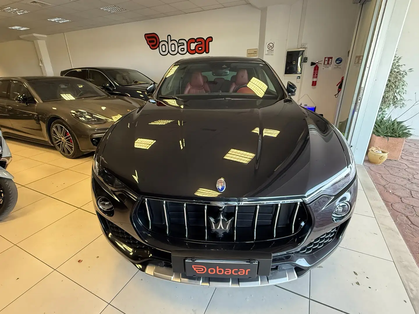 Maserati Levante 3.0 V6 275cv auto Nero - 2