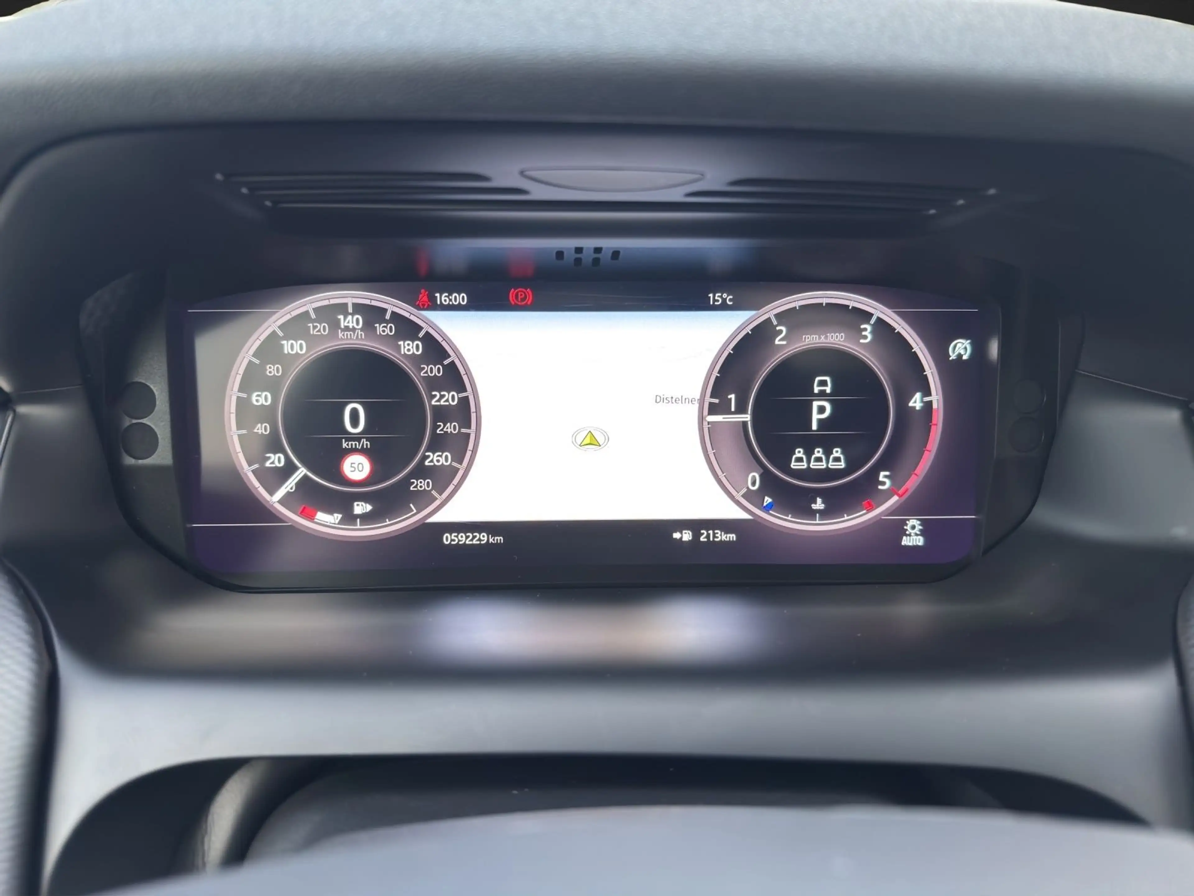 Land Rover Discovery Sport R-Dynamic SE AWD*AHK*K.less*Pano — photo 12