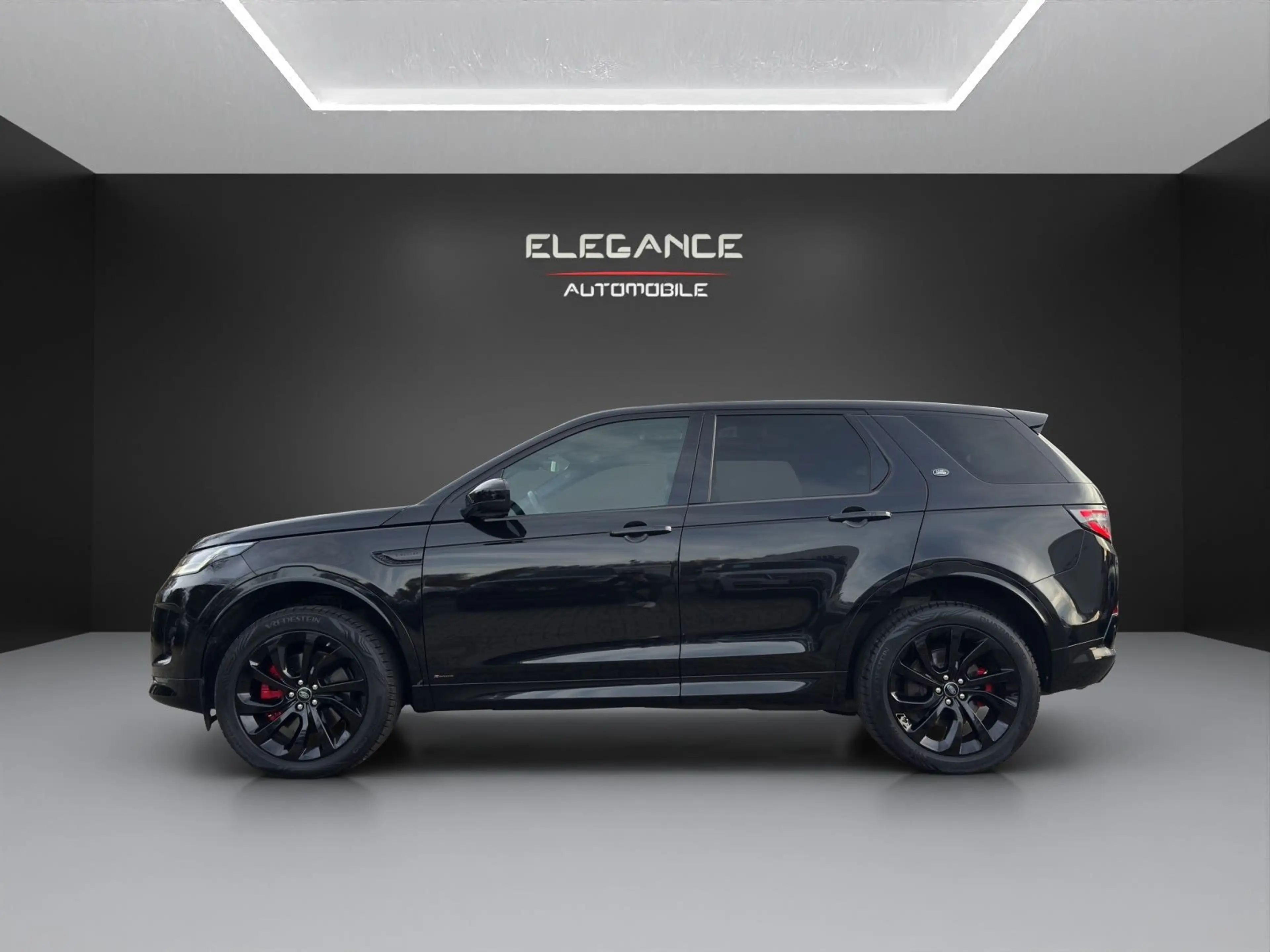 Land Rover Discovery Sport R-Dynamic SE AWD*AHK*K.less*Pano — photo 2