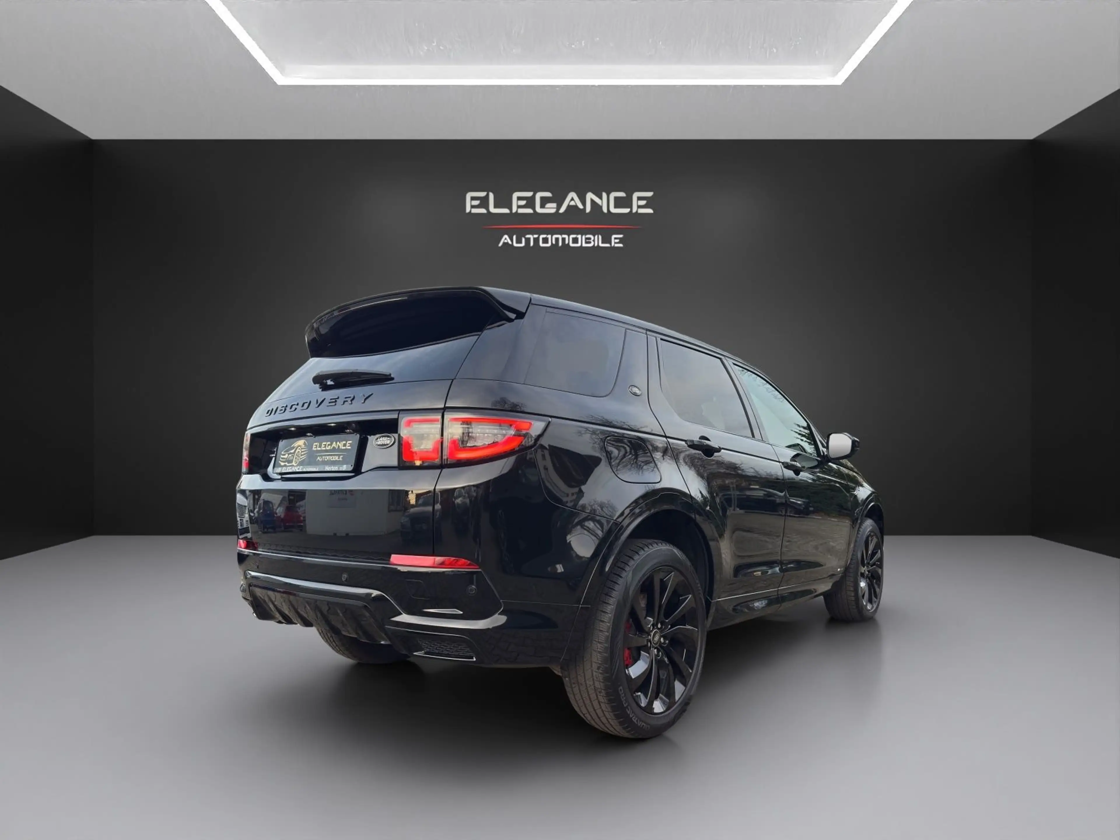 Land Rover Discovery Sport R-Dynamic SE AWD*AHK*K.less*Pano — photo 6