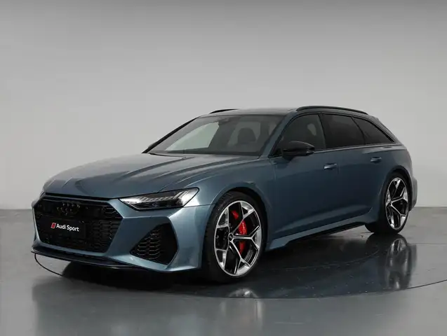 Audi RS6 Avant 4.0 mhev performance quattro tiptronic