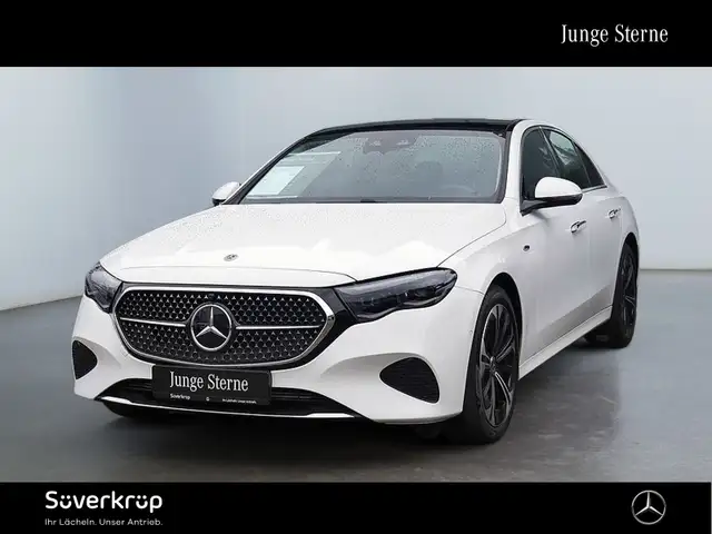 Mercedes-Benz E 400 e 4M , Avantgarde Navi LED Memo 360° Distr