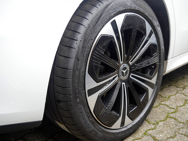 Mercedes-Benz E 400 e 4M , Avantgarde Navi LED Memo 360° Distr — photo 12