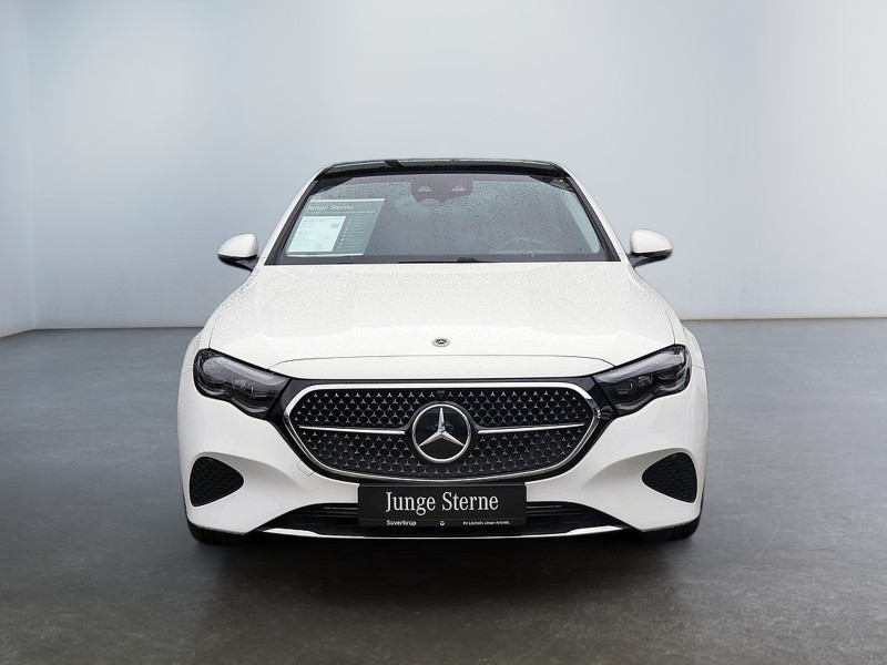 Mercedes-Benz E 400 e 4M , Avantgarde Navi LED Memo 360° Distr — photo 4