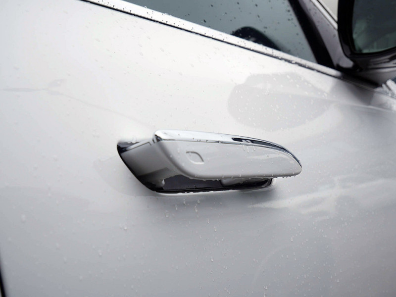 Mercedes-Benz E 400 e 4M , Avantgarde Navi LED Memo 360° Distr — photo 11