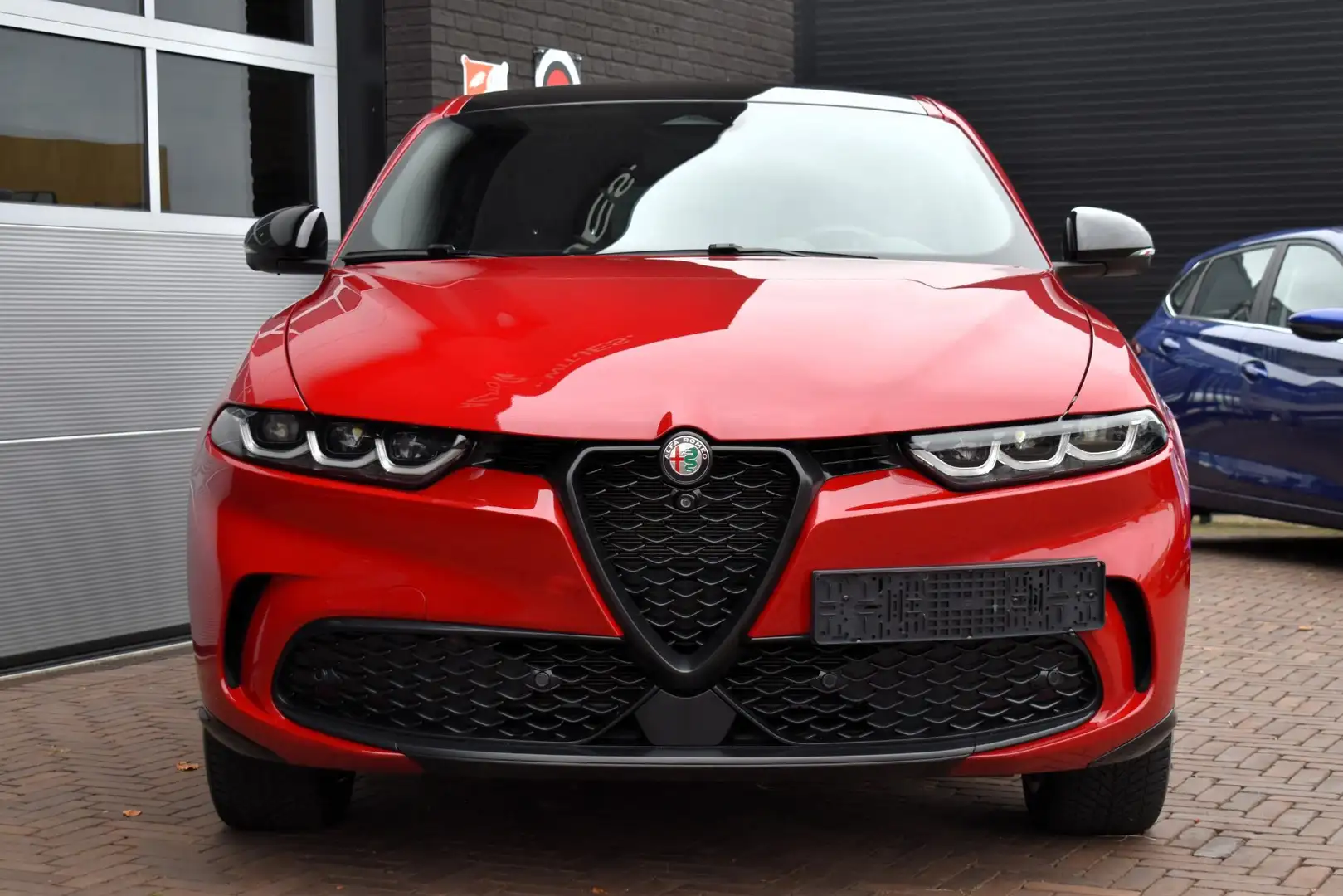 Alfa Romeo Tonale 1.5T Hybrid 160PK Aut. Veloce | Leder | 360 Camera Rood - 2