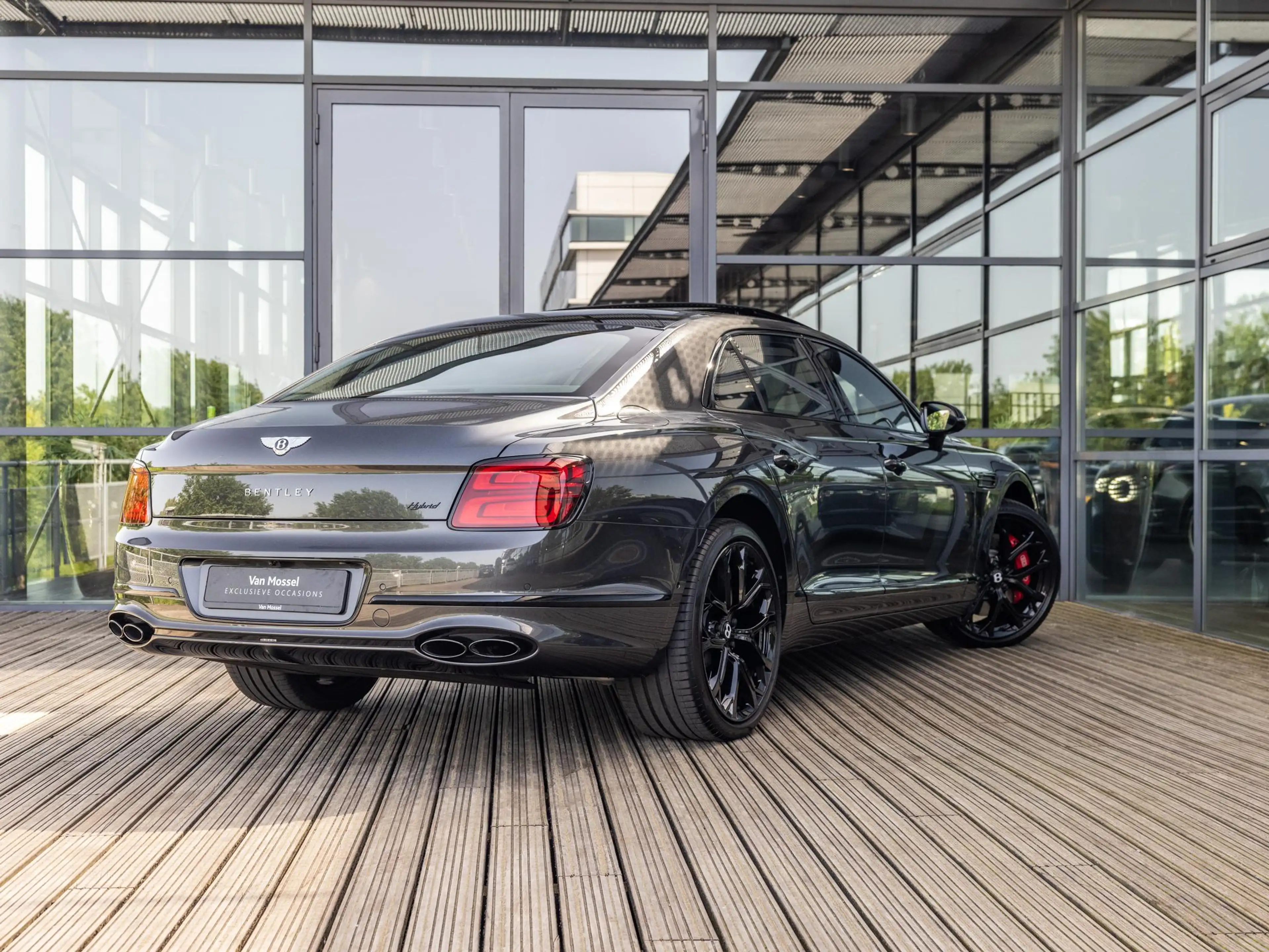 Bentley Flying Spur 2.9 V6 Hybrid Azure | TOURING PAKKET | BANG & OLUF — photo 3