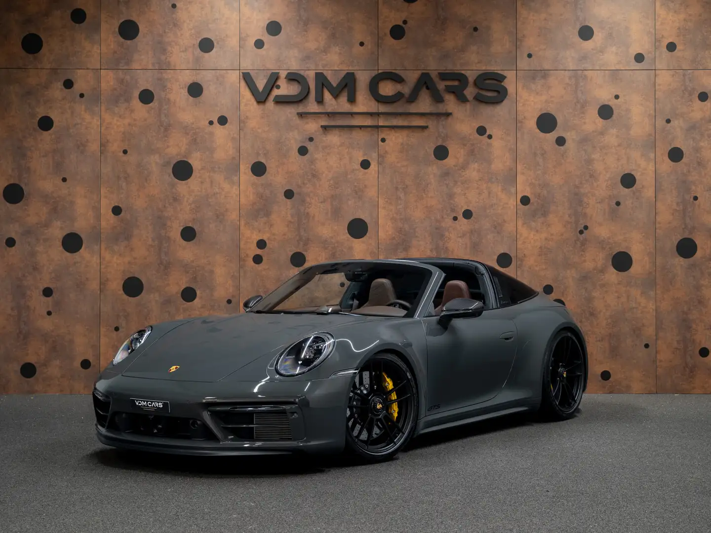 Porsche 992 Targa 3.0 4 GTS | Paint To Sample | PCCB | 18-weg Gris - 1