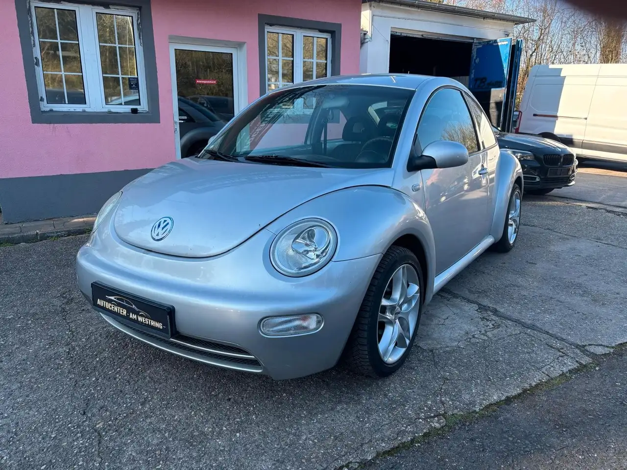Volkswagen New Beetle Lim. 2.0, foto 1