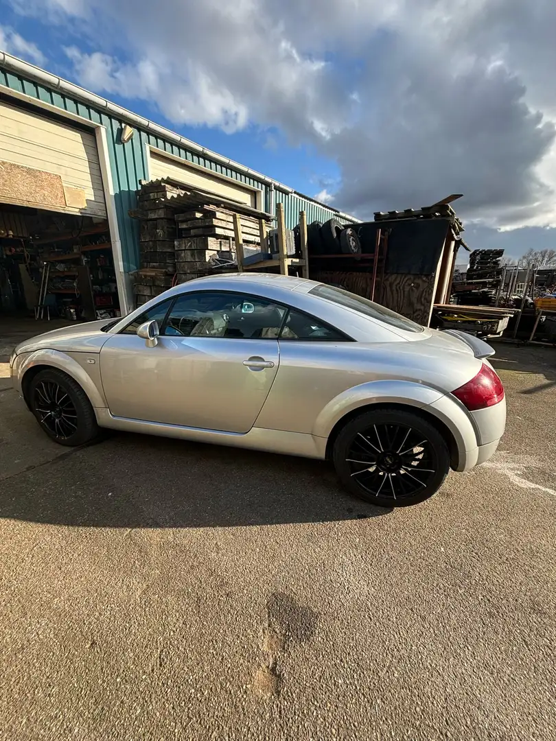 Audi TT 1.8 5V Turbo nieuw versnellingsbak Grijs - 2