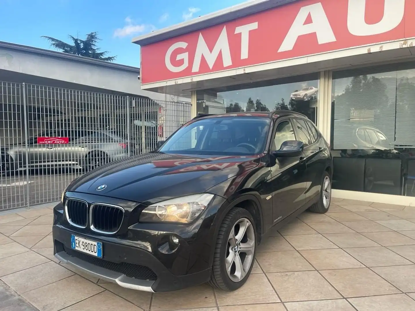 BMW X1 XDRIVE 20D CERCHI IN LEGA GARANZIA SENSORI Černá - 1