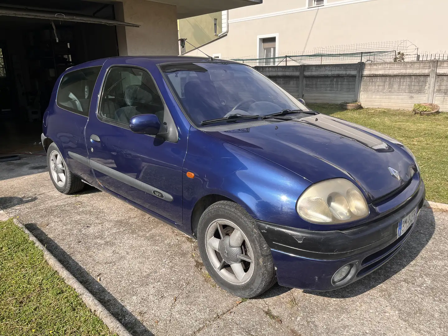 Renault Clio 3p 1.6 16v Initiale - 2