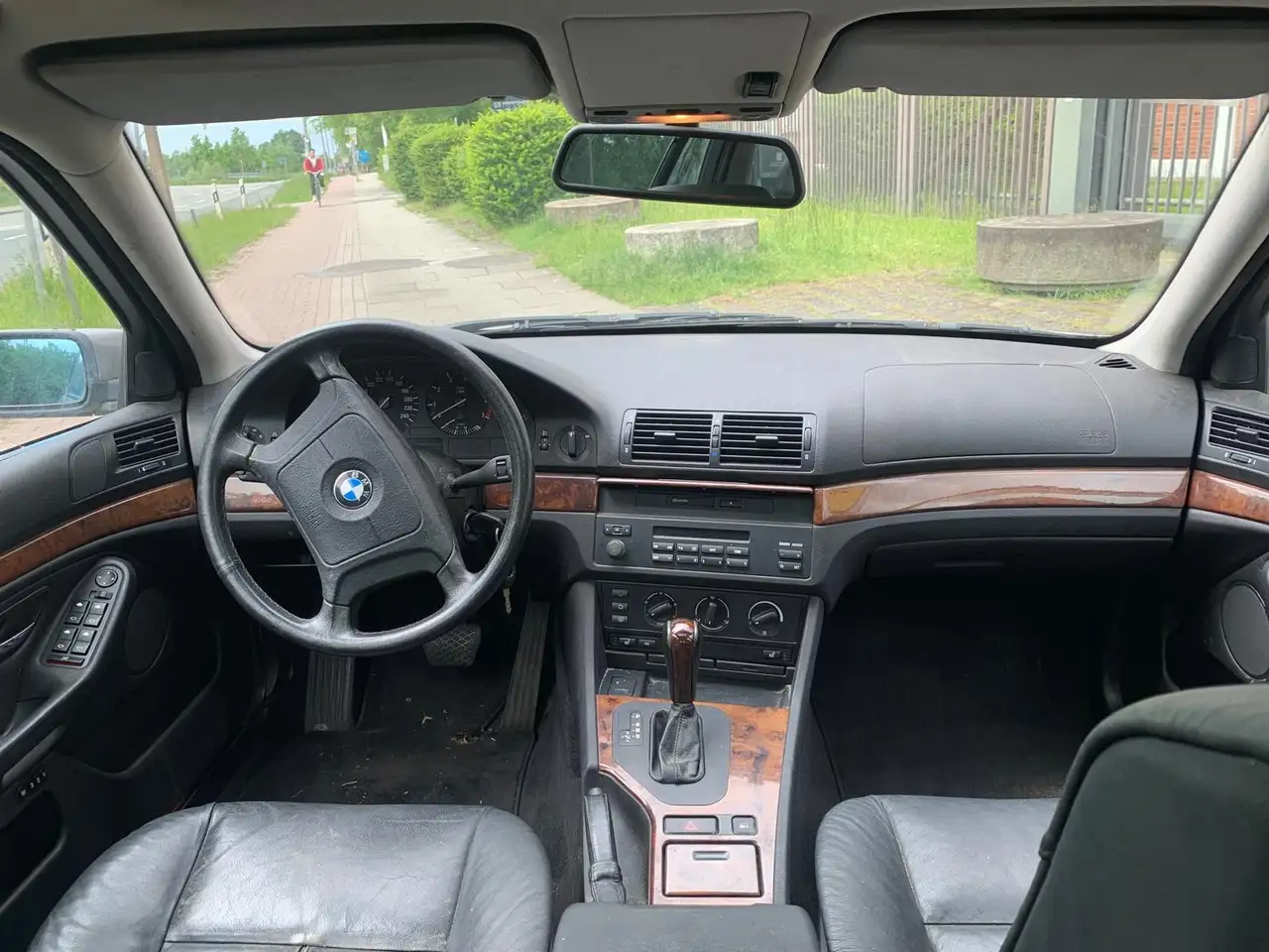 BMW 525i touring, foto 12