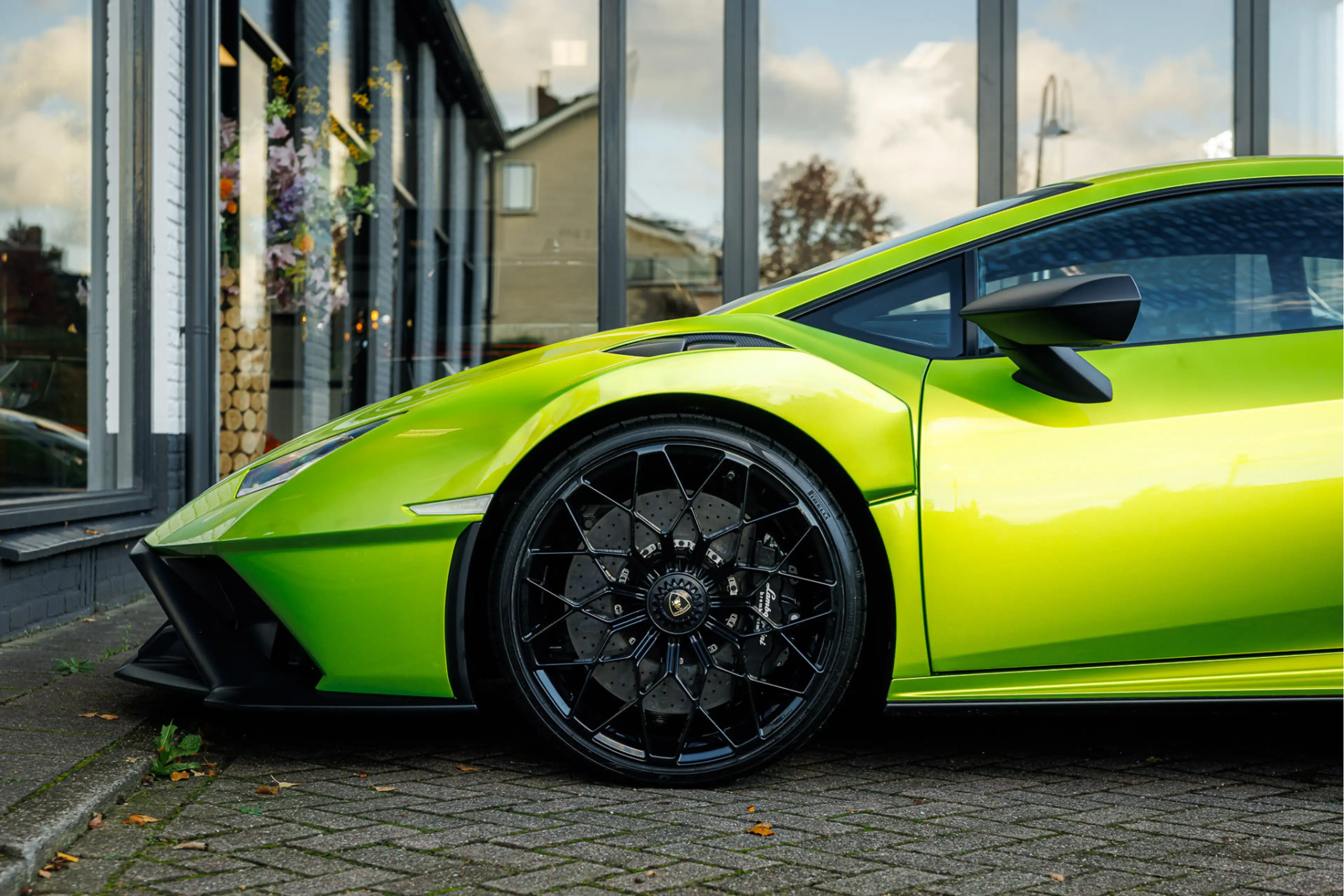 Lamborghini Huracán STO 5.2 V10 'Selezione Lamborghini Warranty'' Verd — photo 9