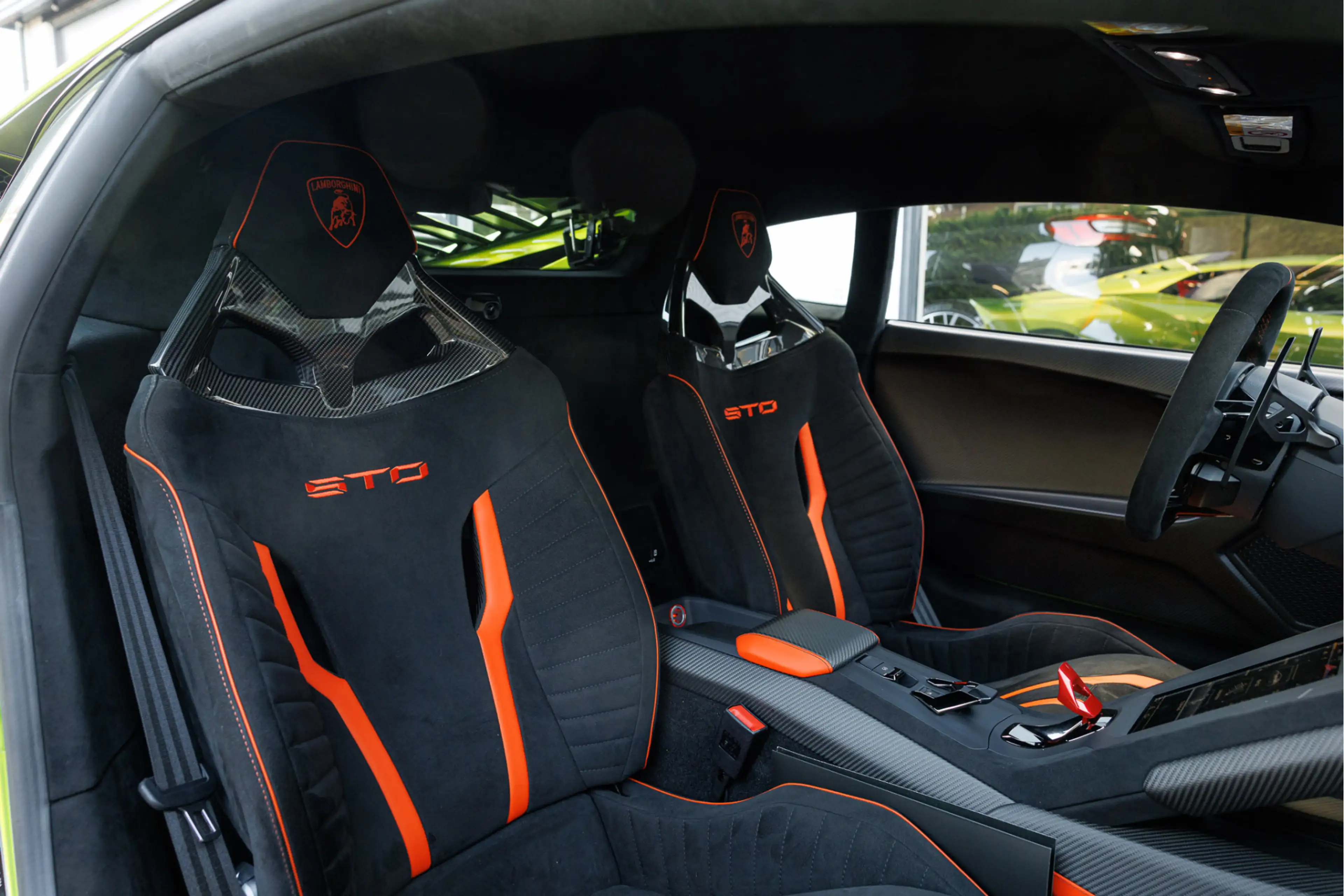 Lamborghini Huracán STO 5.2 V10 'Selezione Lamborghini Warranty'' Verd — photo 14