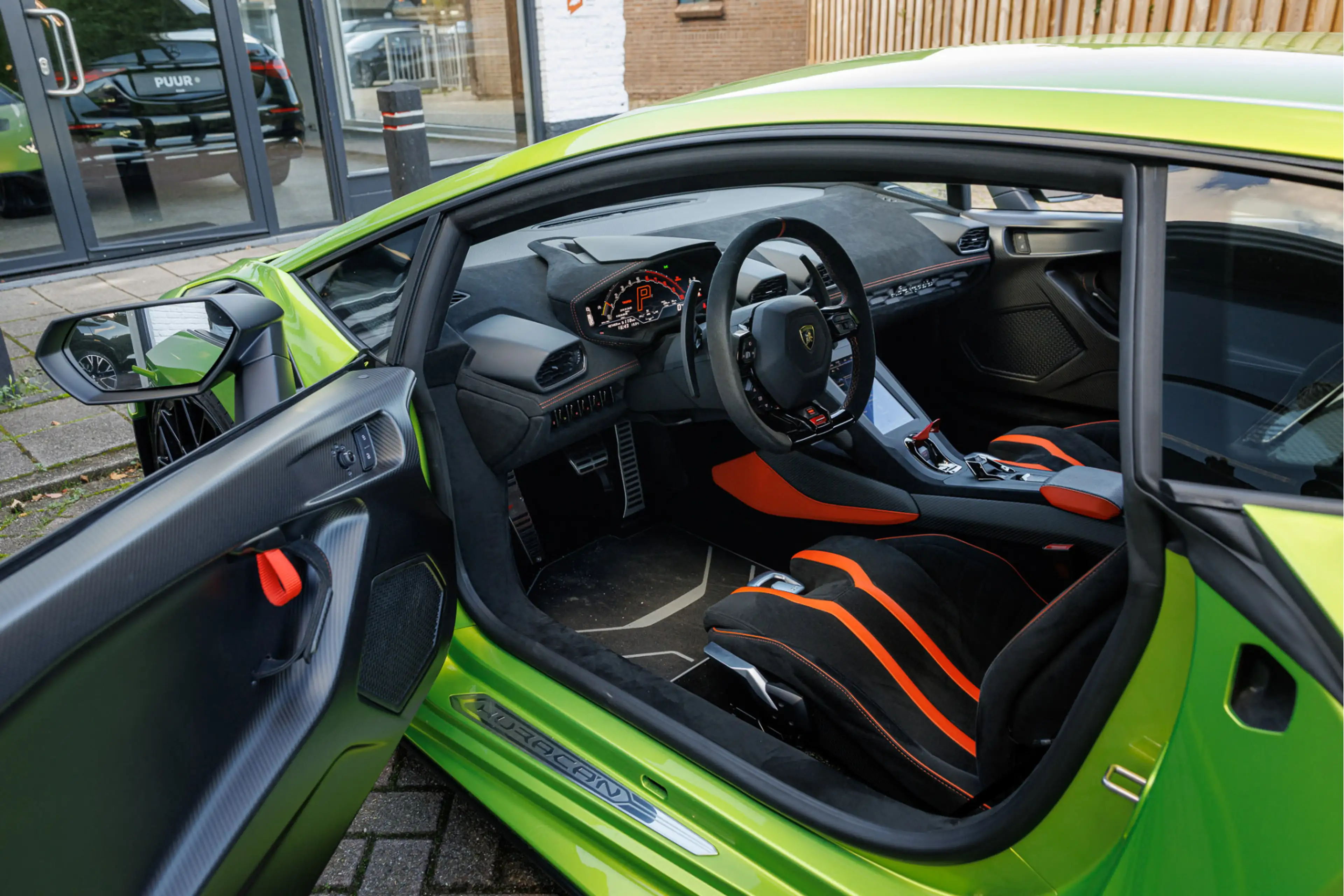 Lamborghini Huracán STO 5.2 V10 'Selezione Lamborghini Warranty'' Verd — photo 13