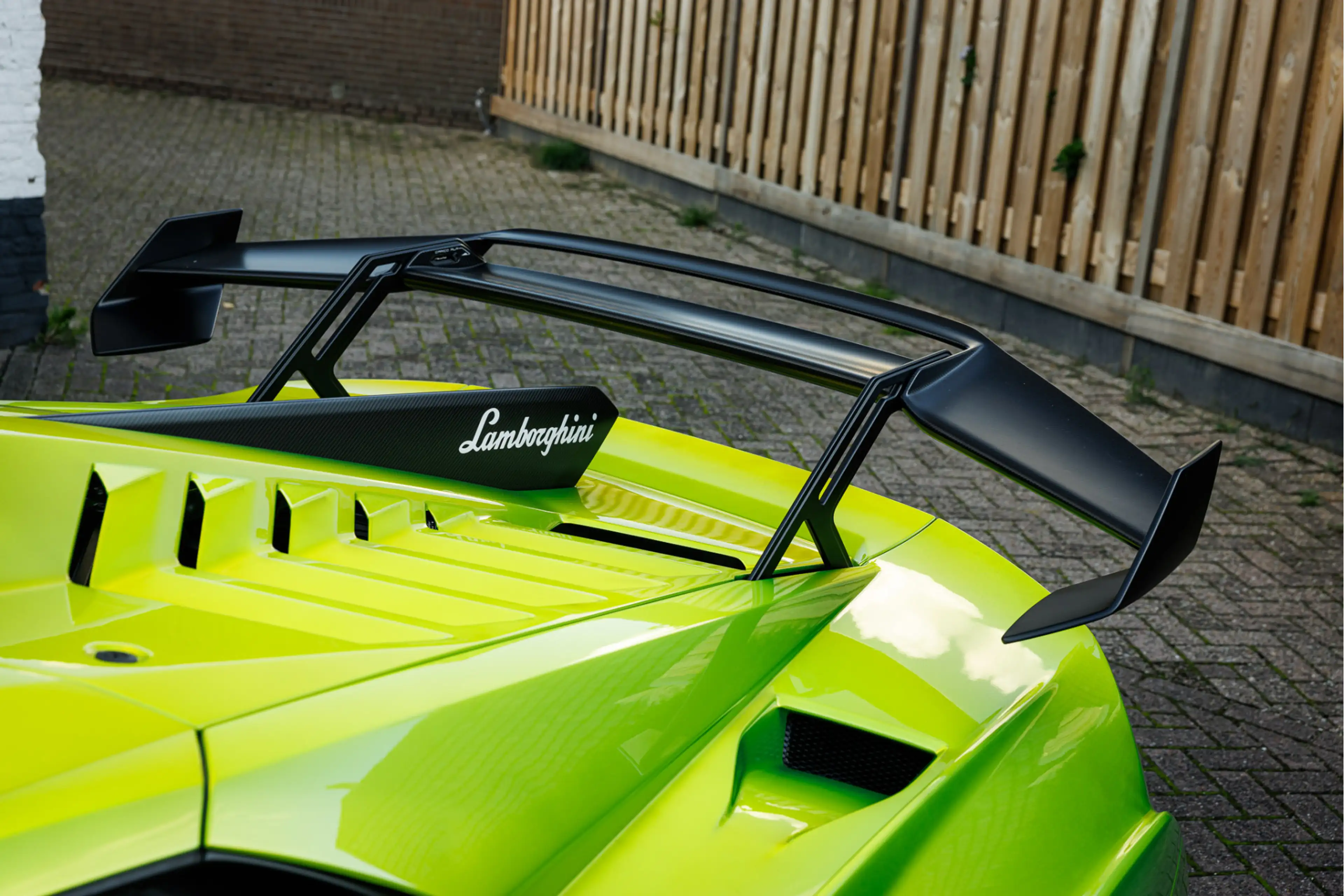 Lamborghini Huracán STO 5.2 V10 'Selezione Lamborghini Warranty'' Verd — photo 10
