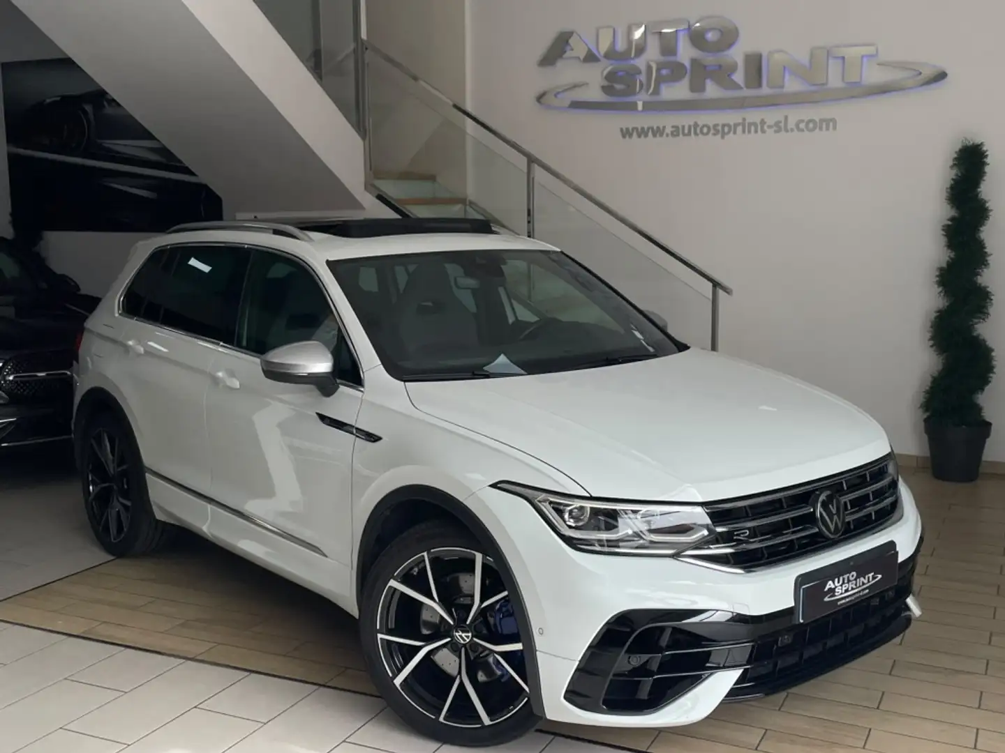 Volkswagen Tiguan 2.0 TSI R 4Motion DSG 235kW Blanco - 1