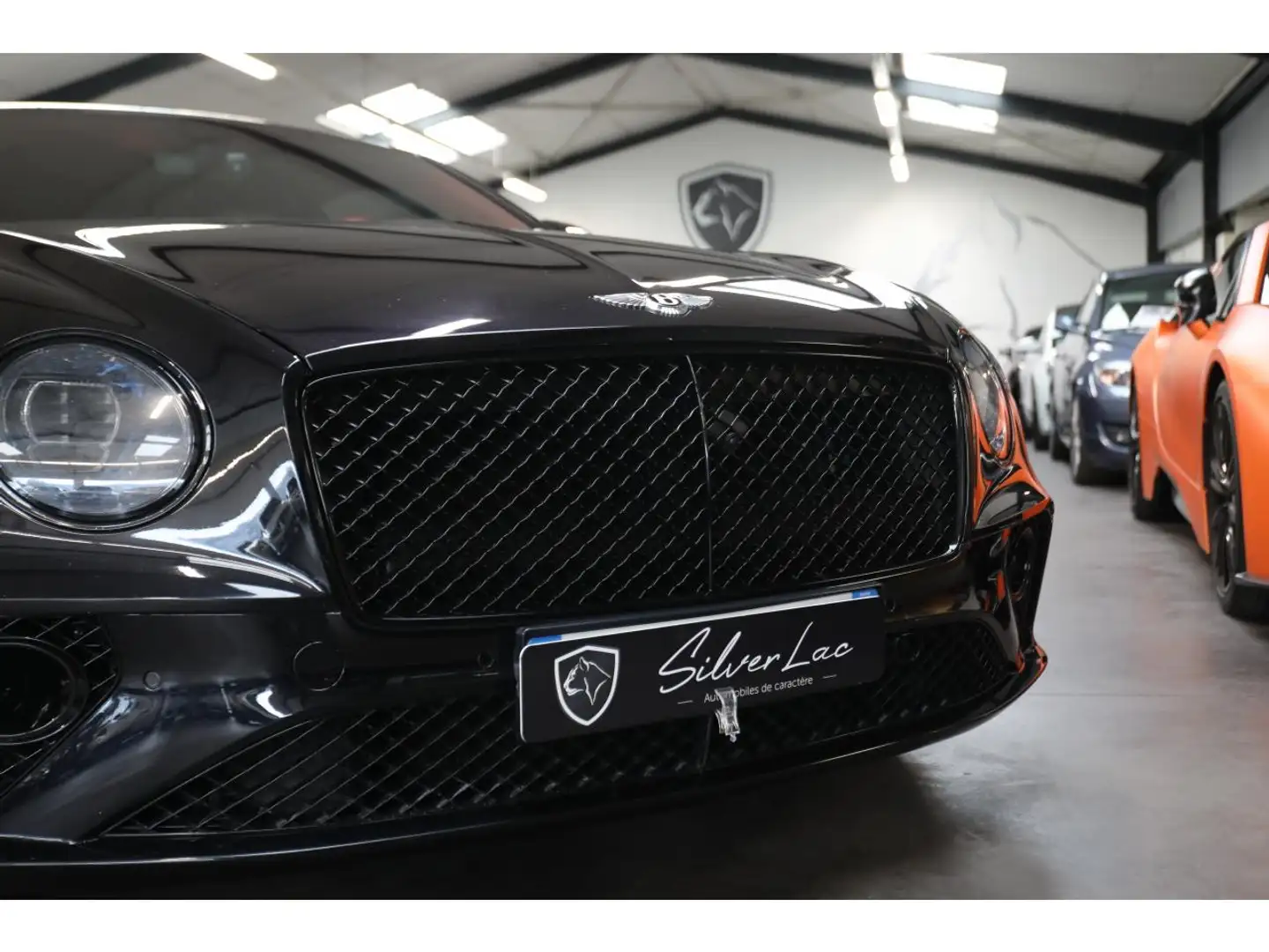 Bentley Continental 6.0i W12 635 BVR GT COUPE Schwarz - 2