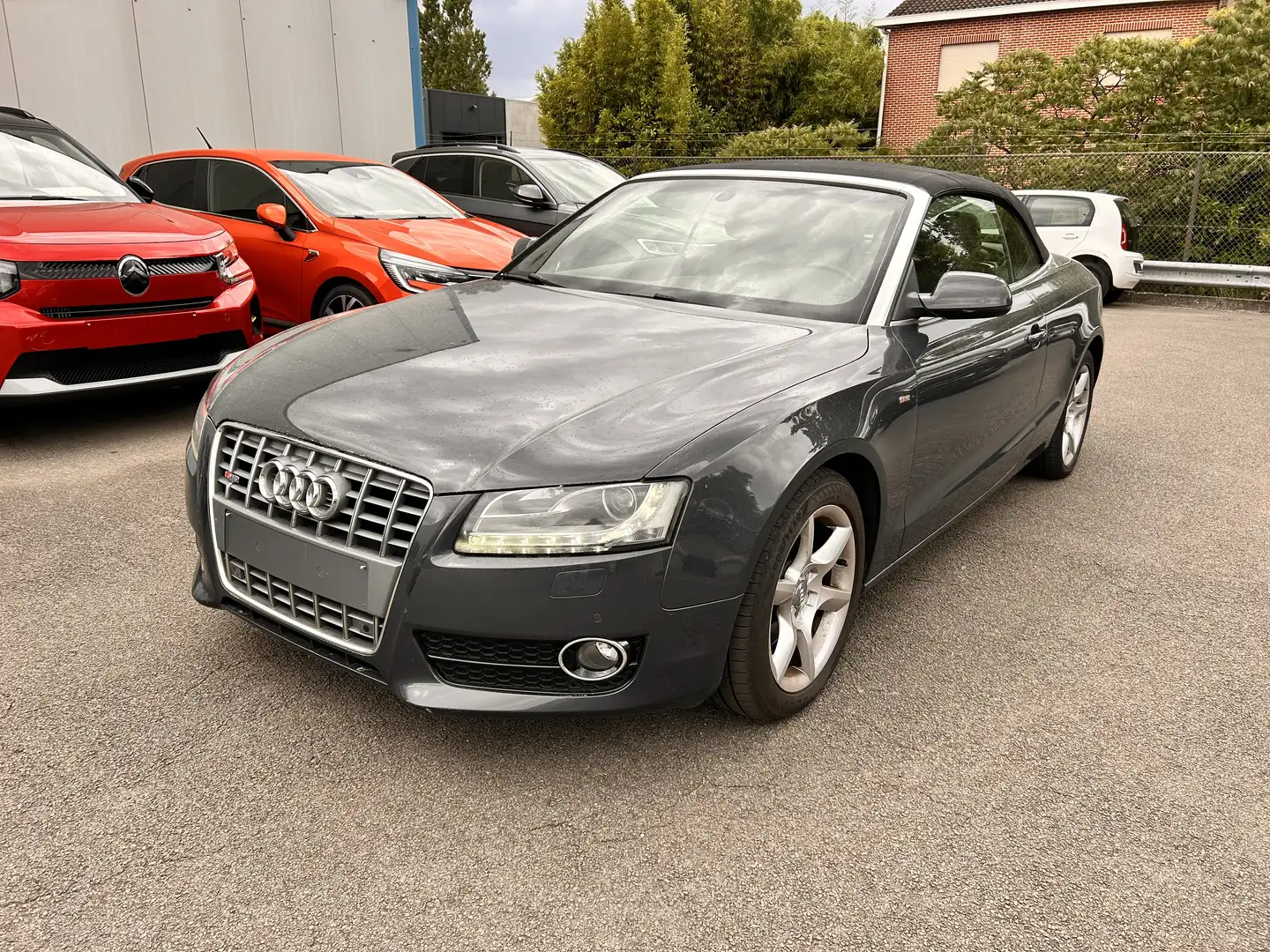 Audi A5 Cabrio 2.0 TFSI Multitronic 211 Grijs - 1
