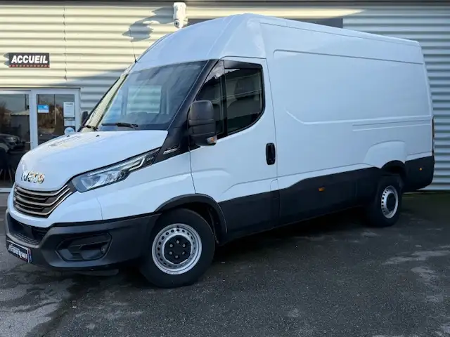 Iveco Daily V (2) 3.0 35C18HA8 V12 H3 176cv