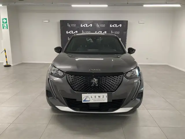 Peugeot 2008 2008 2020 1.2 puretech Allure Pack solo 38.700 km