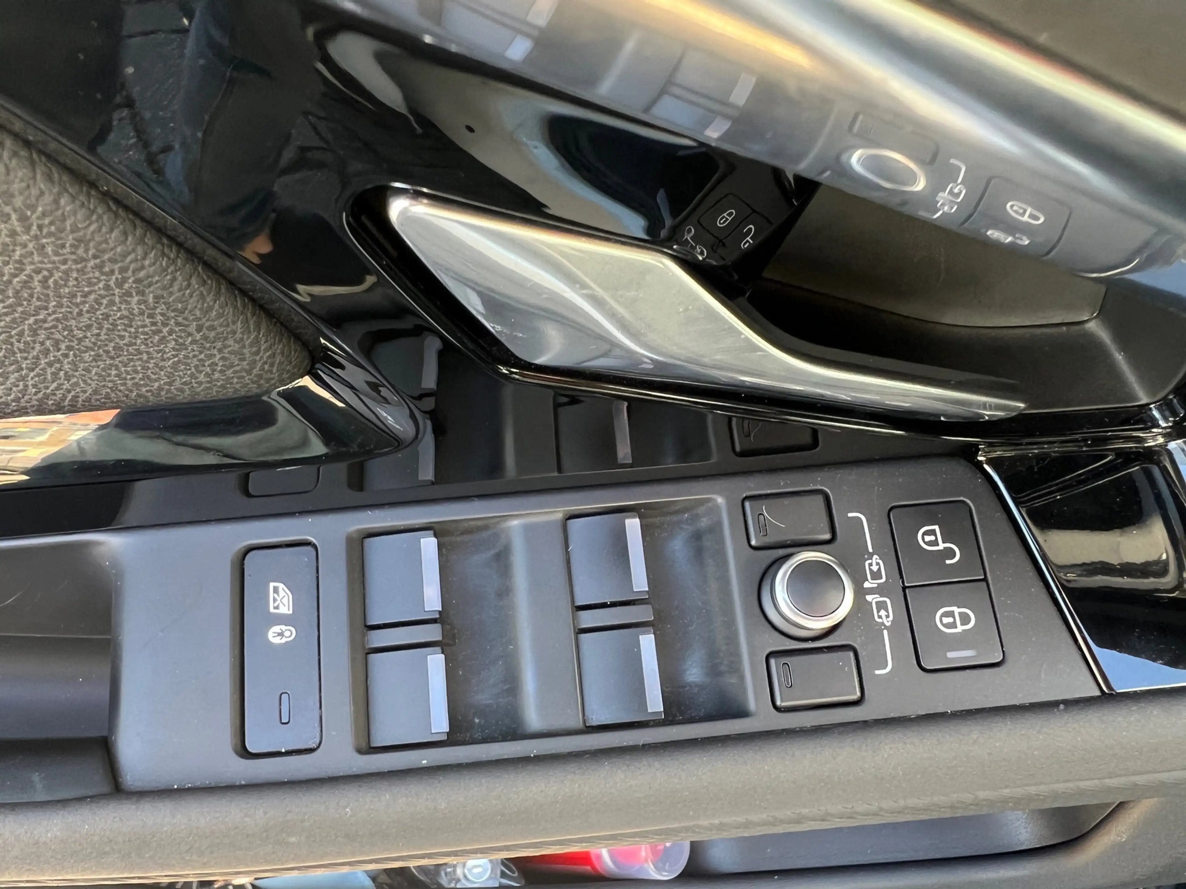 Land Rover Range Rover Evoque 2.0 P200 AWD R-Dynamic HSE 2019 49970KM 34950EU — photo 20
