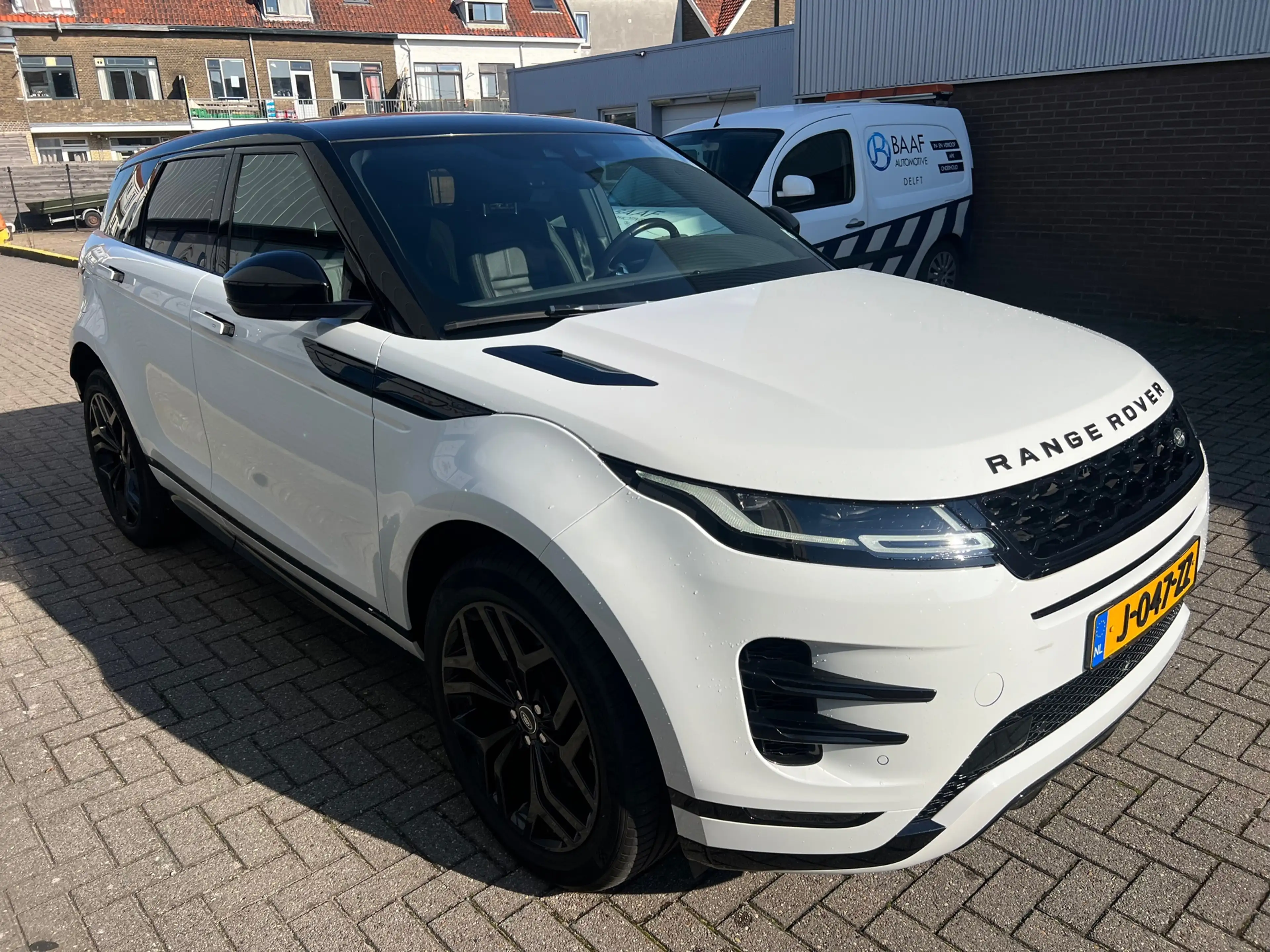 Land Rover Range Rover Evoque 2.0 P200 AWD R-Dynamic HSE 2019 49970KM 34950EU — photo 5