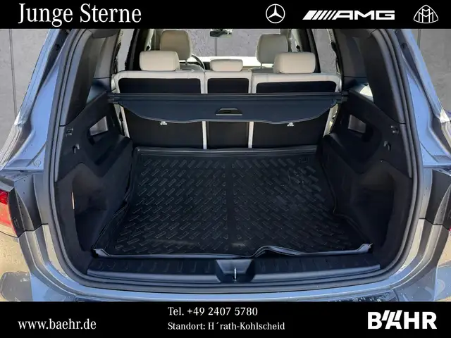 Mercedes-Benz GLB view 10