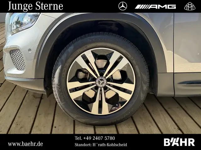 Mercedes-Benz GLB view 6