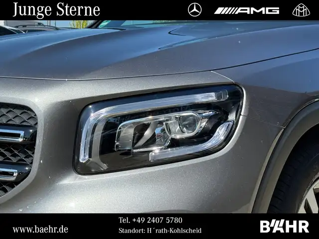 Mercedes-Benz GLB view 16