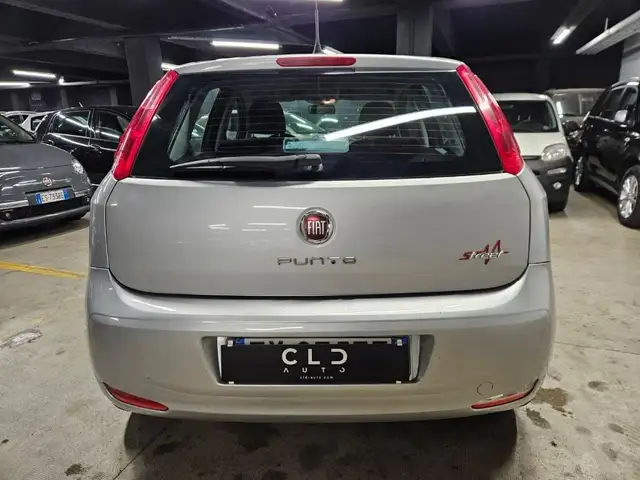 Fiat Punto view 3