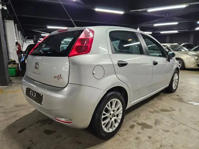 Fiat Punto view 2