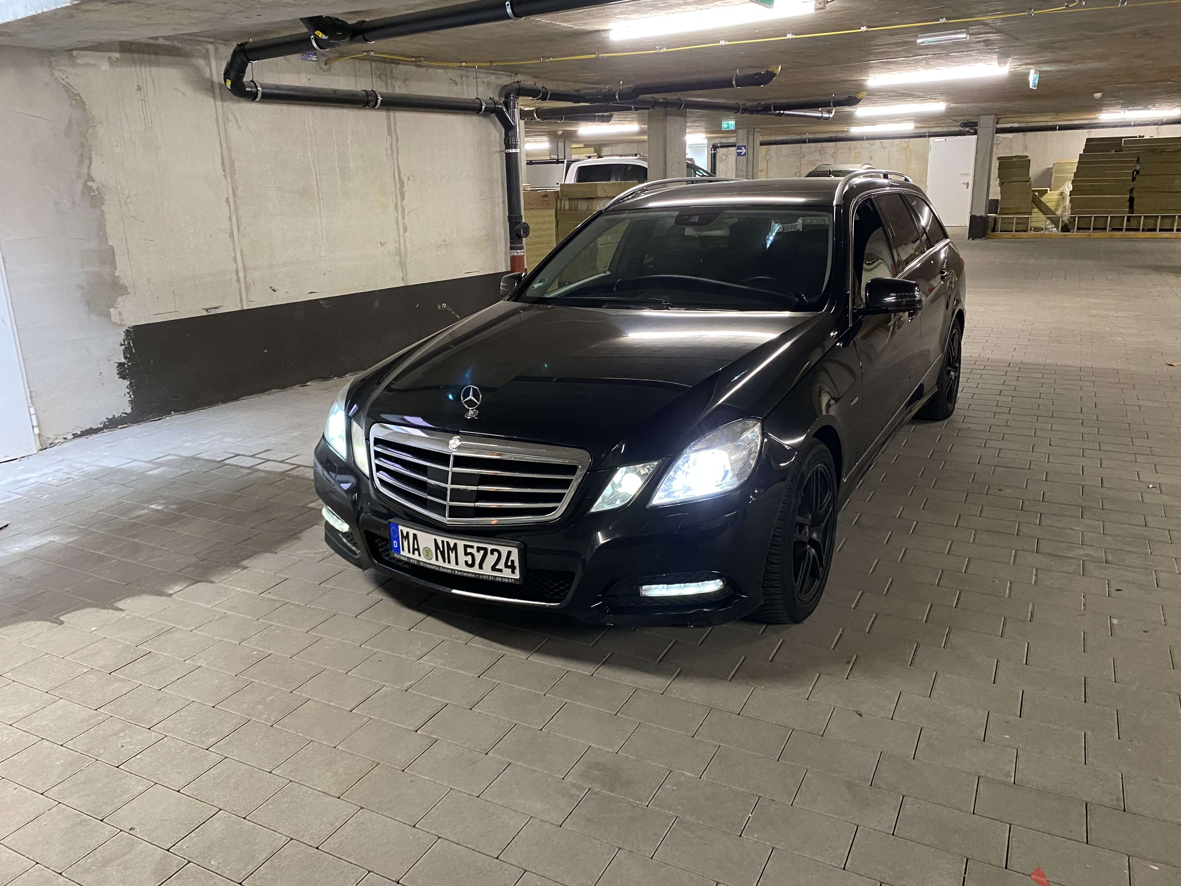 Second hand Mercedes Benz E-Class 300