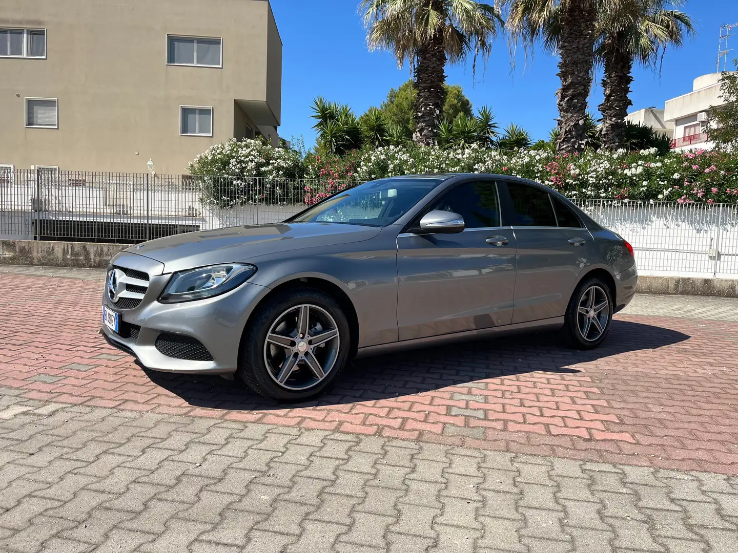Mercedes-Benz C 220 C 220 d (bt) Executive auto Grigio - 2