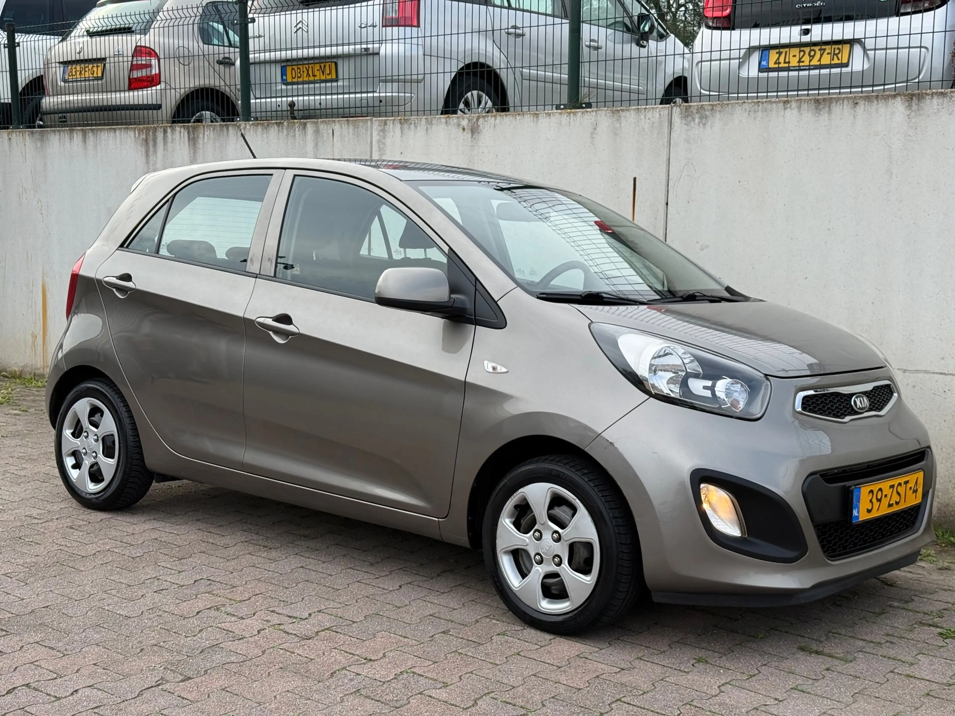 Kia Picanto 1.2 CVVT Comfort Pack/AUTOMAAT/47137 KM NAP/AIRCO/ — photo 9