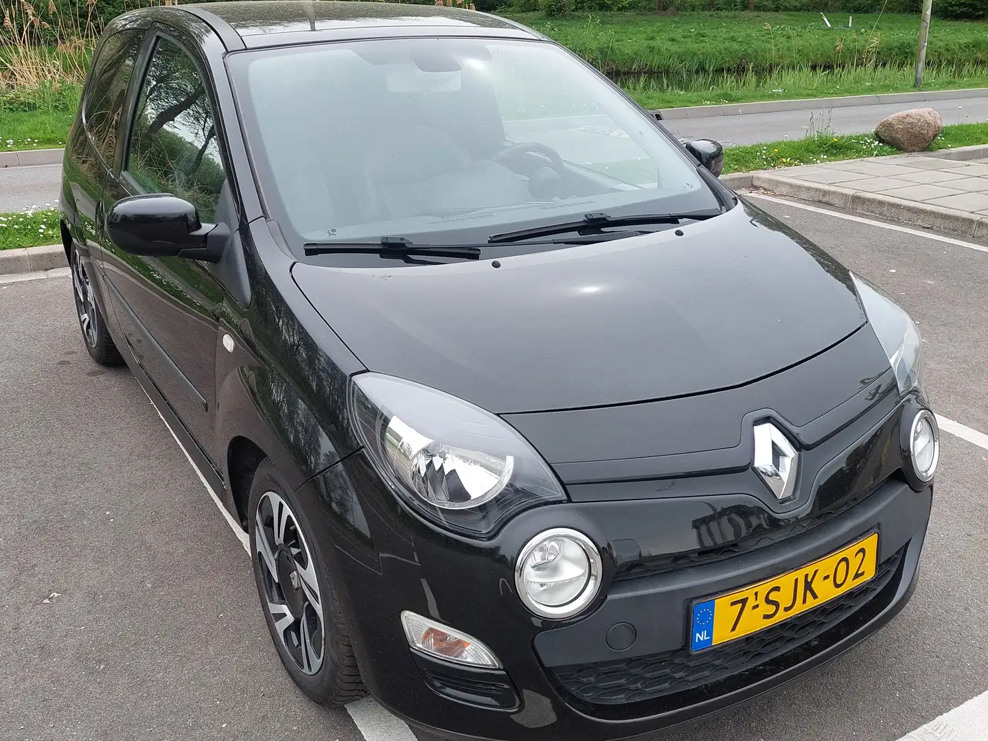 Renault Twingo 1.2 16V Dynamique full options Zwart - 2
