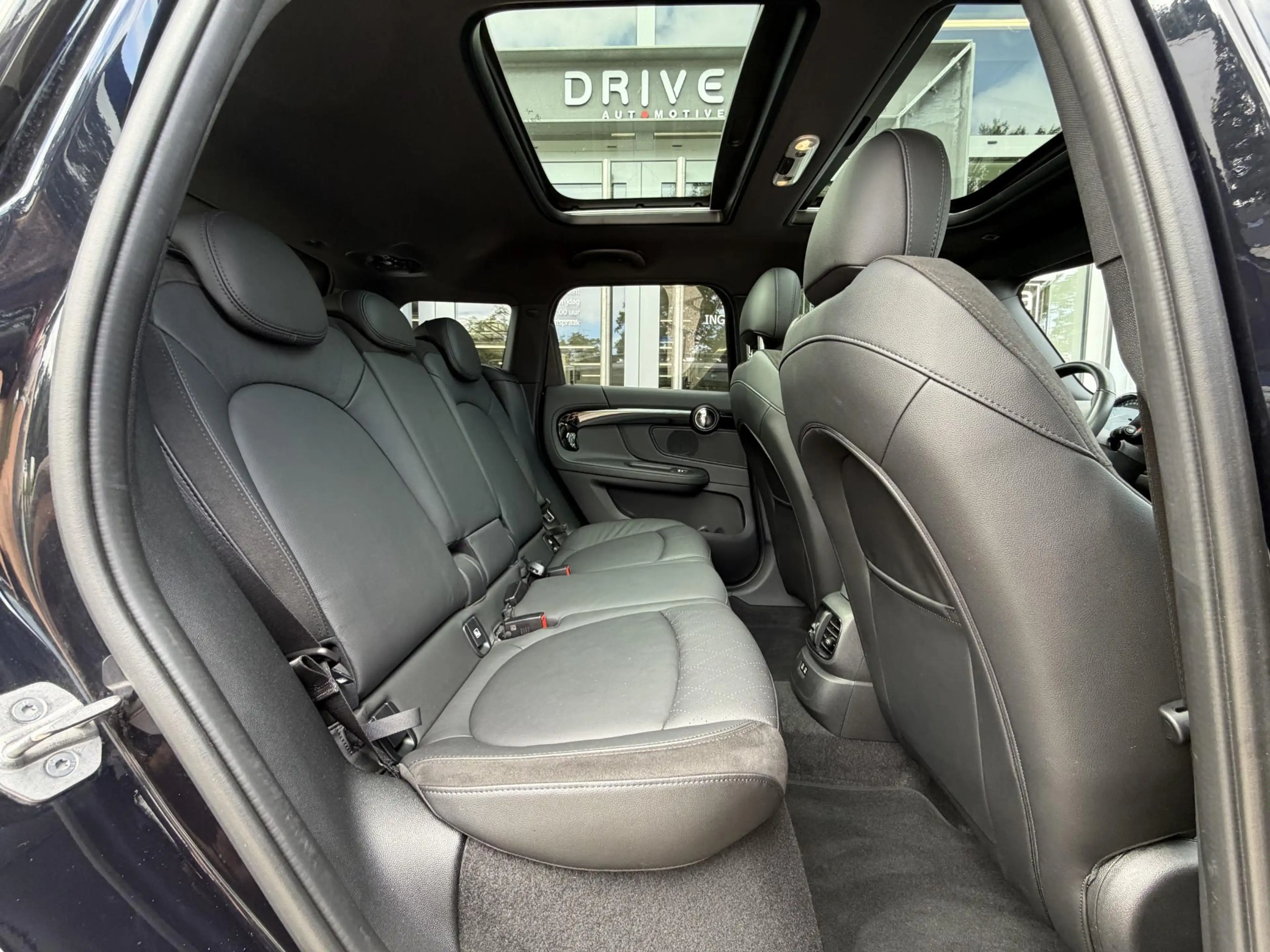 MINI Cooper SE Countryman 1.5 ALL4 |Pano|Leer|Black optic — photo 6