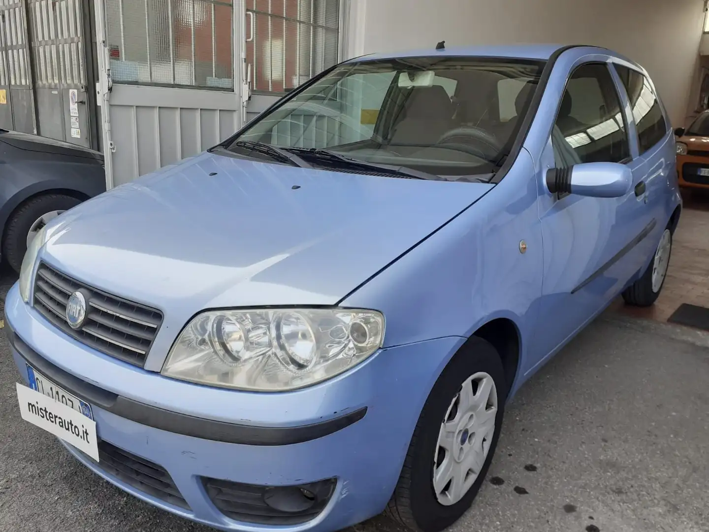 Fiat Punto Punto 3p 1.2 Dynamic NEOPATENTATO Bleu - 2