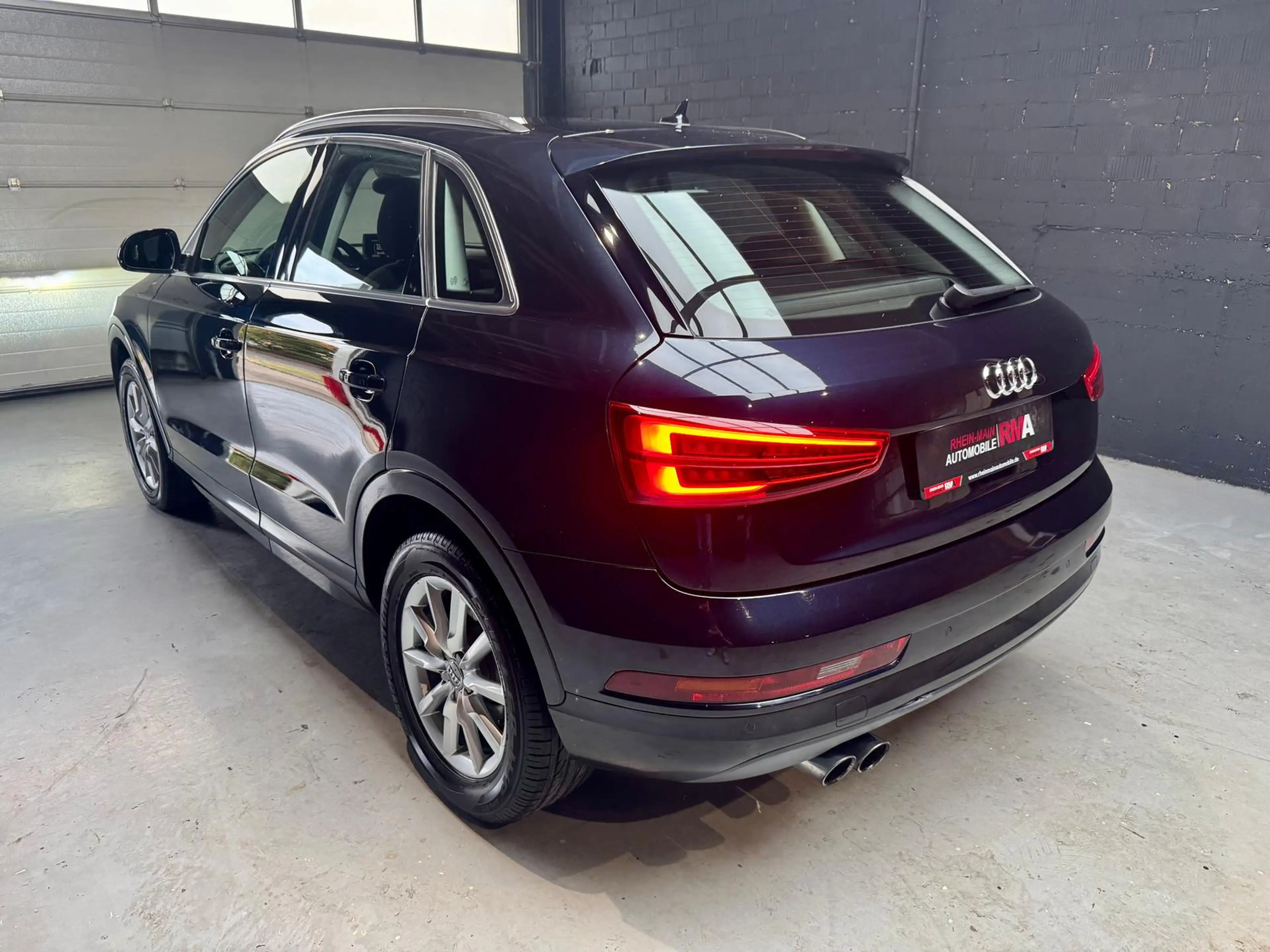 Audi Q3 design 1.4 16V TFSI ACT +NAVI+LED+SHZ+KLIMA+ — photo 11