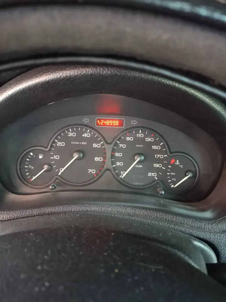 Peugeot 206 5p 1.9d XR c/2airbag, foto 6