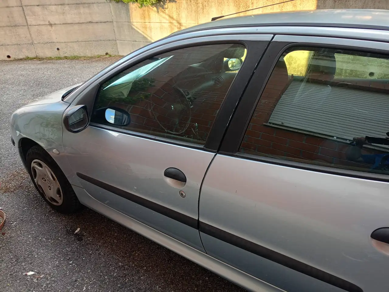 Peugeot 206 5p 1.9d XR c/2airbag, foto 8
