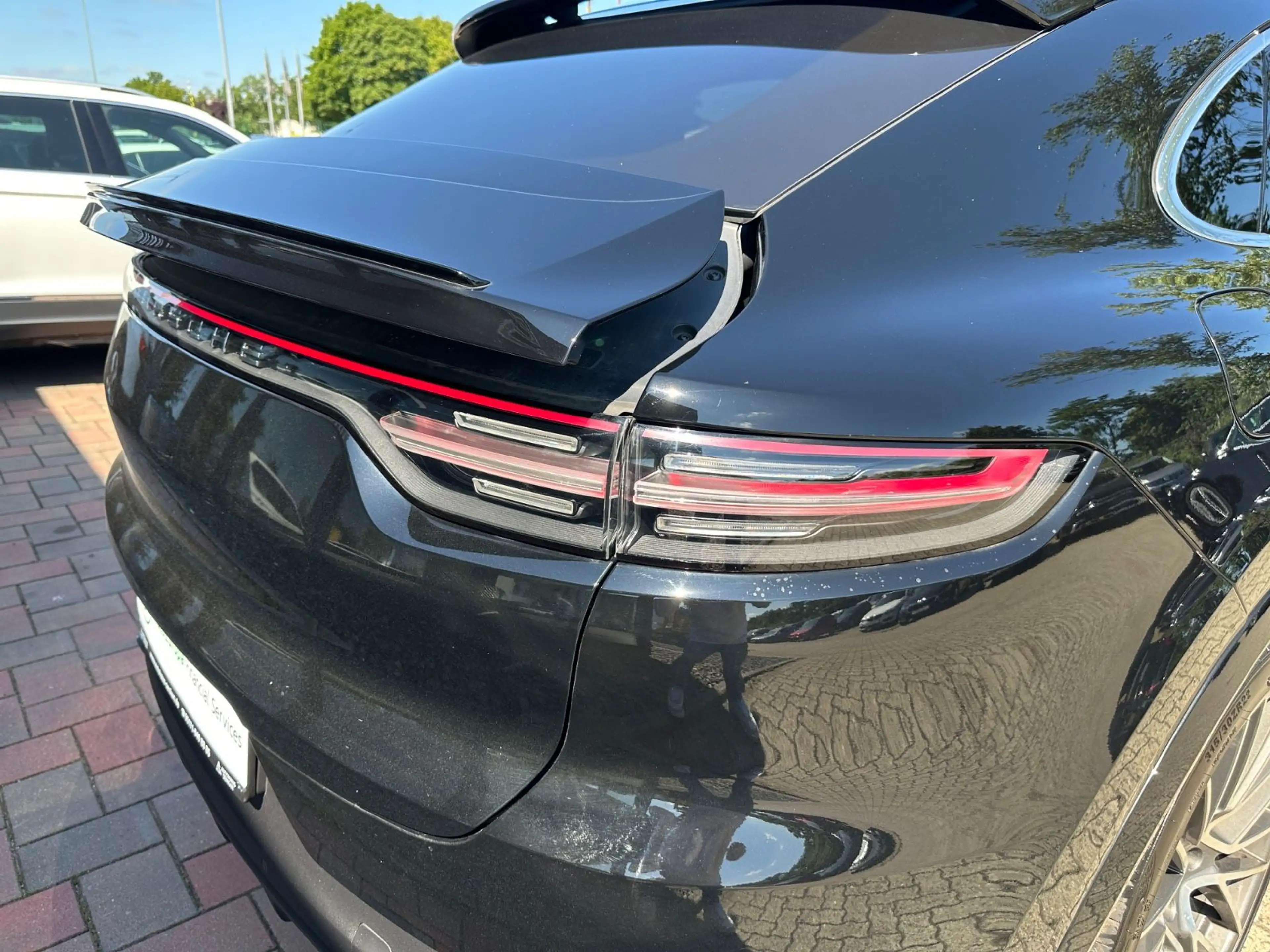 Porsche Cayenne Coupe*SPORT-CHRONO*PASM*HUD*360*PANO* — photo 4