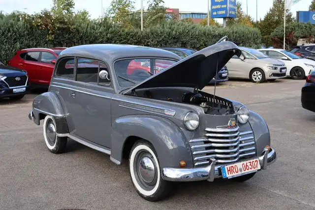 Opel Olympia 1.5-50