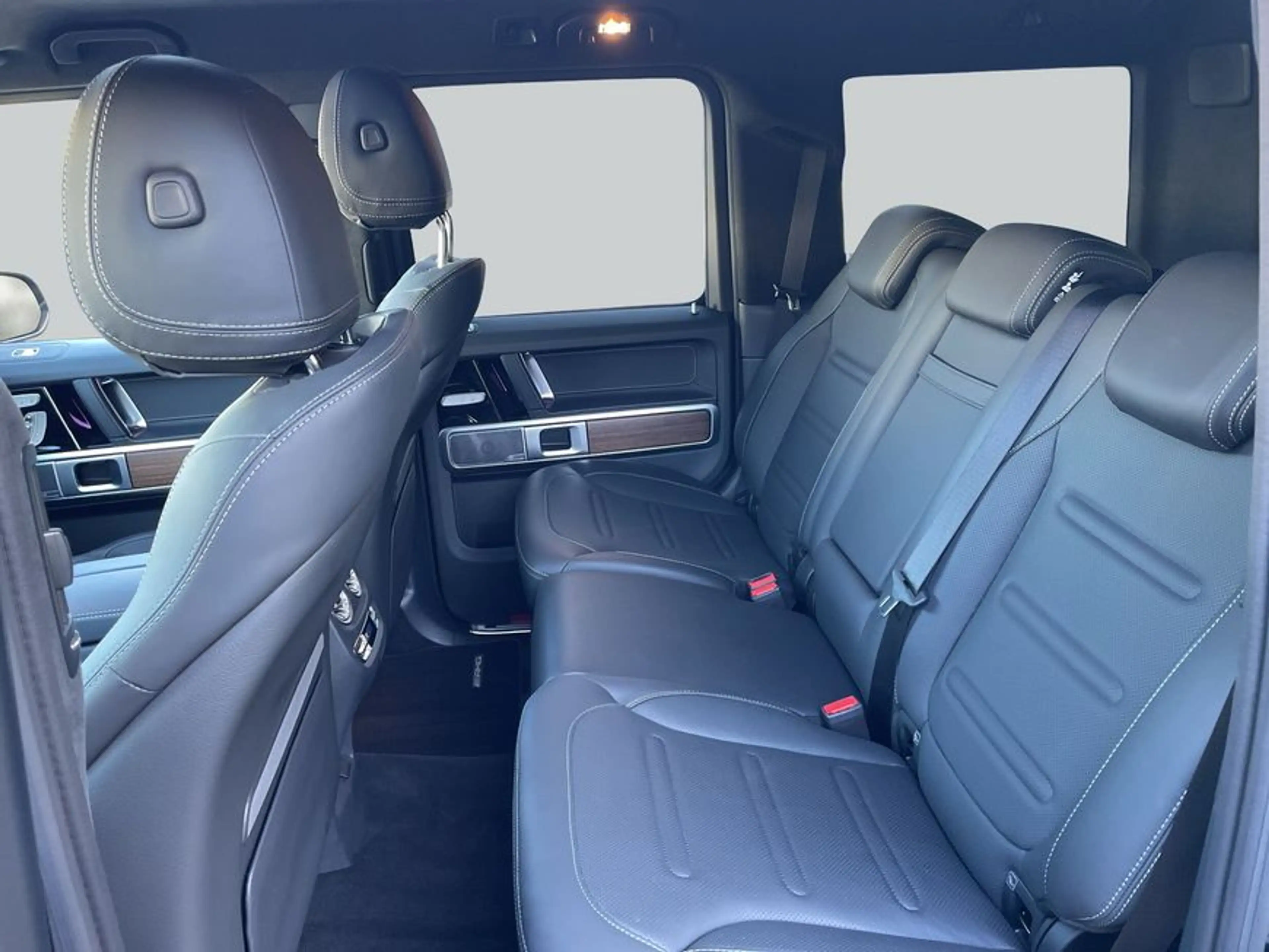 Mercedes-Benz G 500 G-Klasse — photo 11