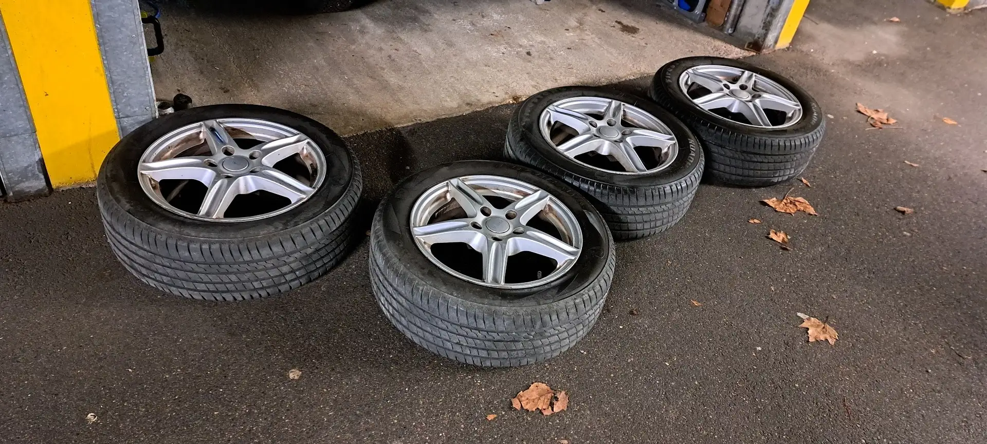 Toyota Auris 1,6 Dual VVT-i High MMT - 2