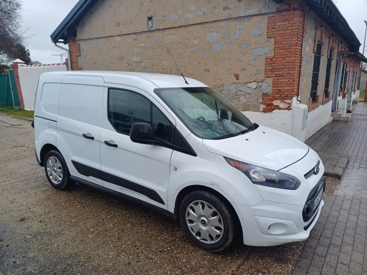 Ford Transit Connect FT 200 Van L1 S&S Ambiente 100 - 2