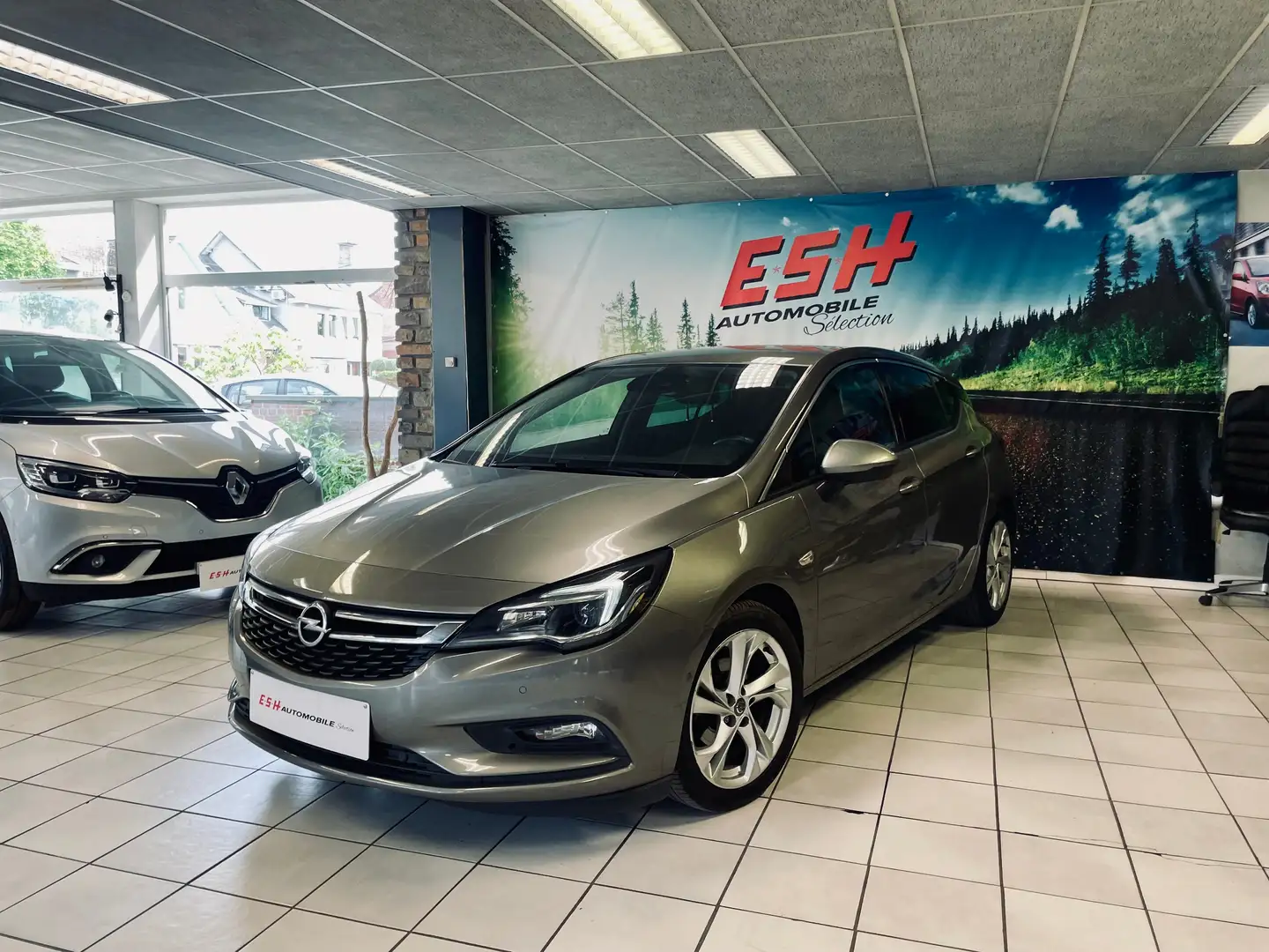 Opel Astra 1.6 CDTi ECOTEC 1erProp/GPS/LED/CAMERA/GARANTIE12M Grijs - 1