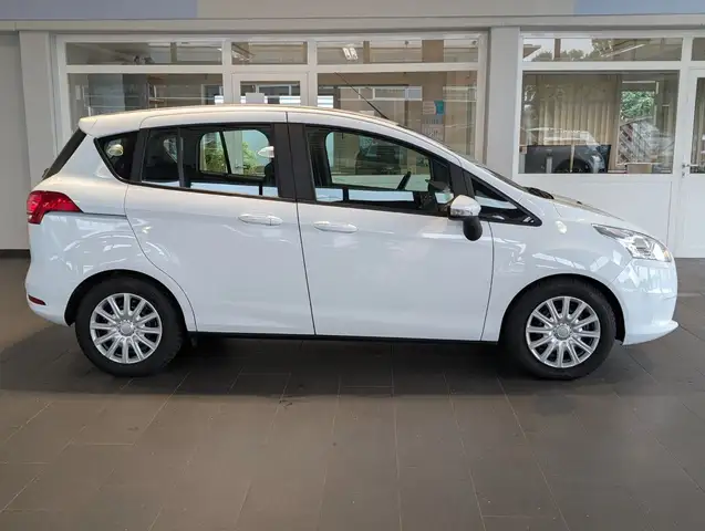 Ford B-Max view 2
